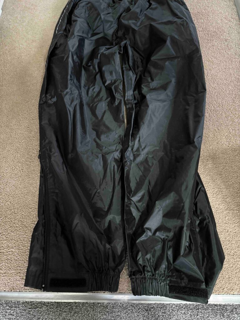 Motorcycle Rain cover - Oxford RainSeal over Jacket and Leggings