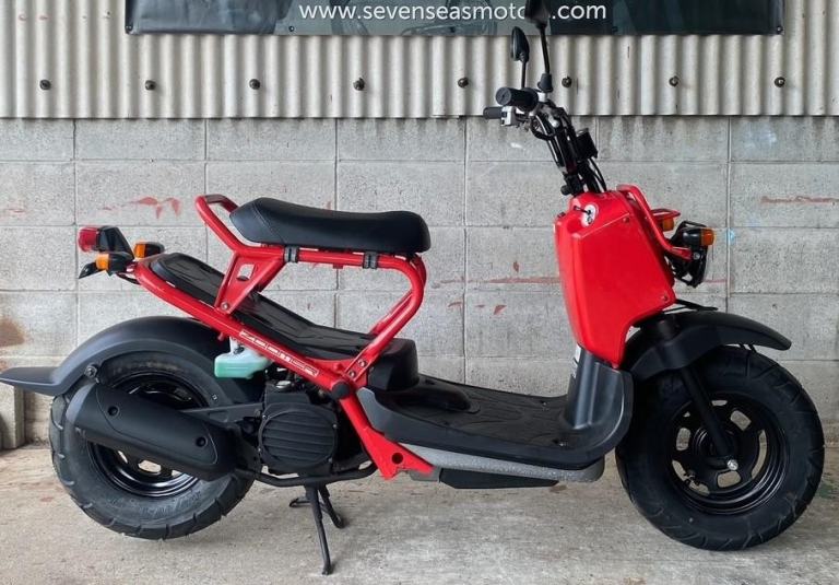 2004 JDM Honda Zoomer 50 fire engine red