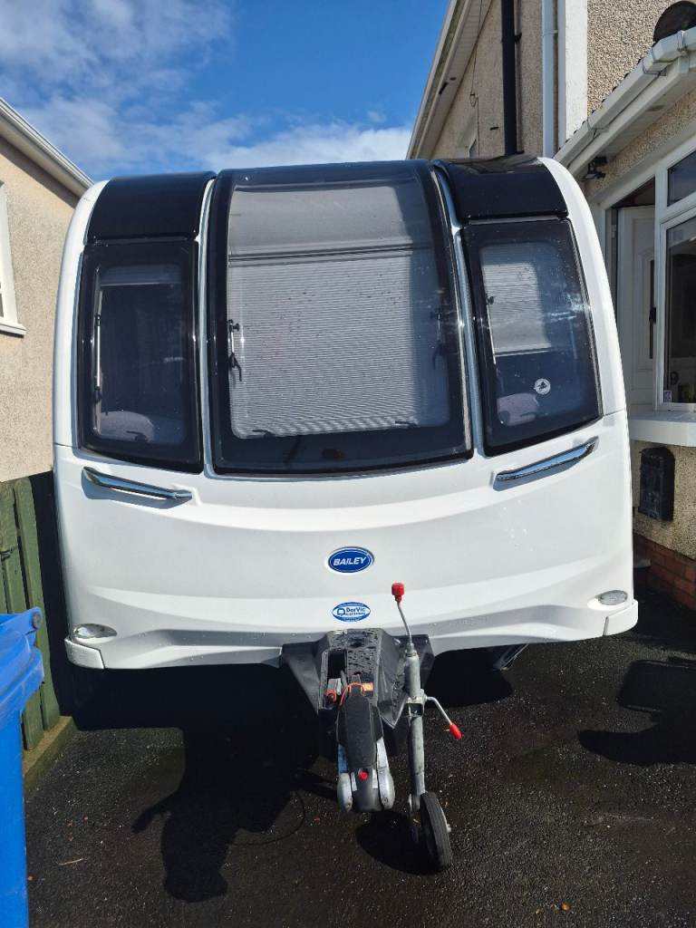 4 berth caravan 
