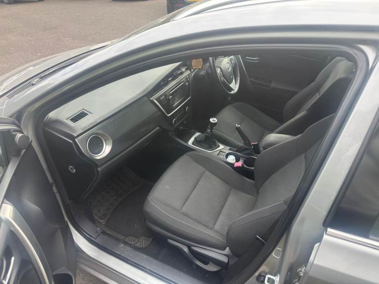 2014 Toyota Auris 1.6 Petrol