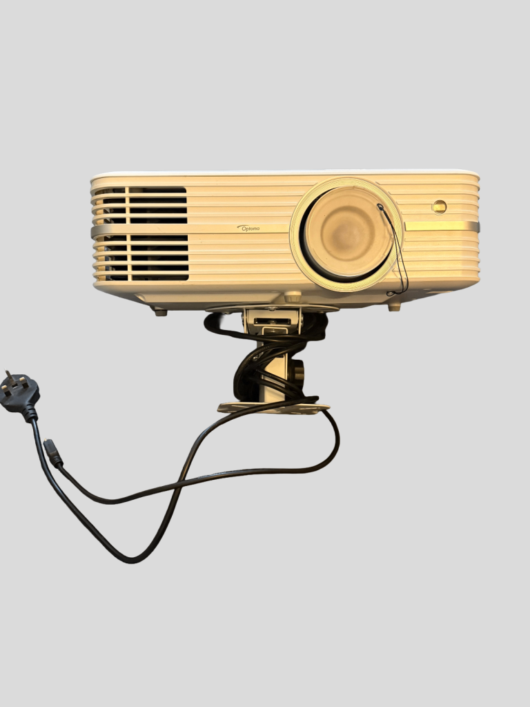 Optoma UHD300X DLP   4KUHD Projector