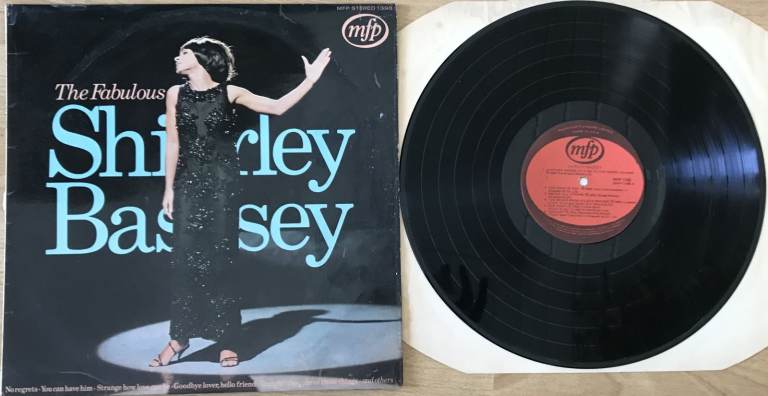 The Fabulous SHIRLEY BASSEY – Vinyl LP (MFP Label)