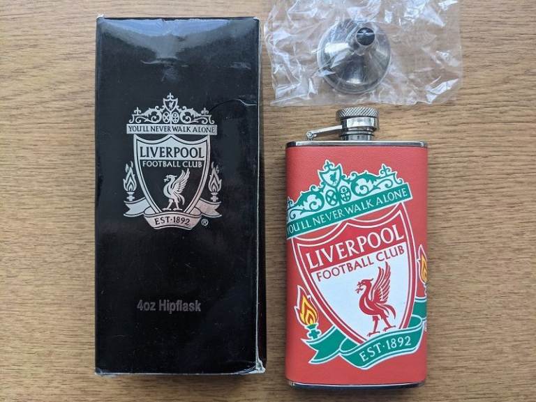 NEW Liverpool Football Club LFC 4oz Hipflask
