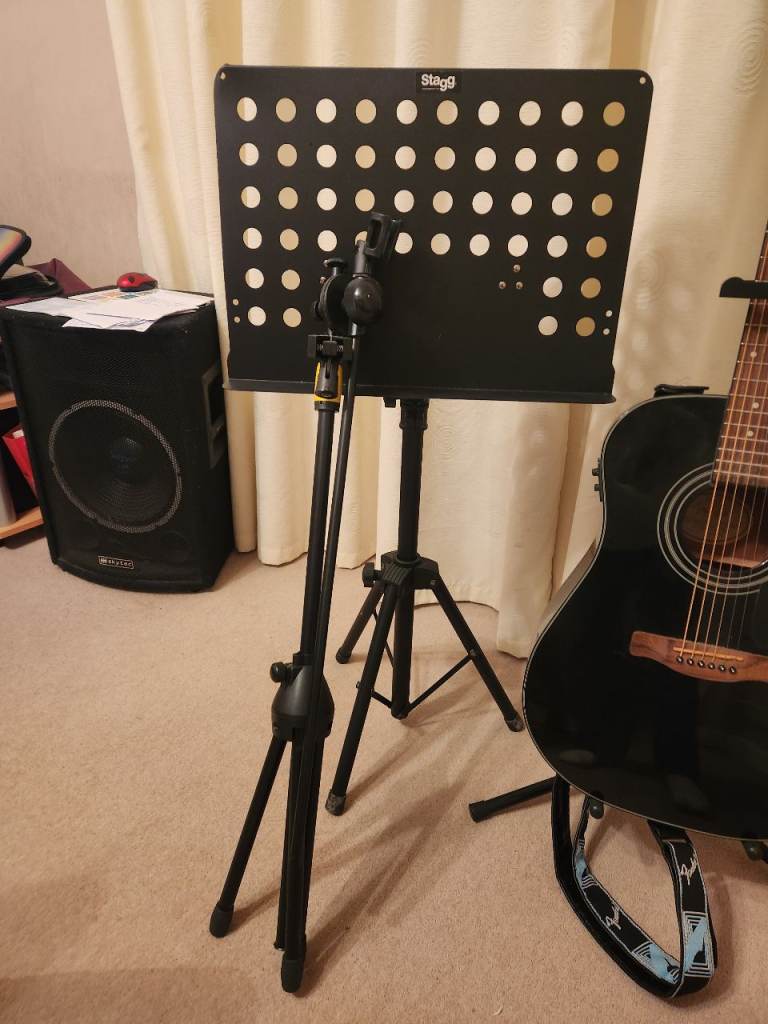 Fender Guitar, acoustic, electric 