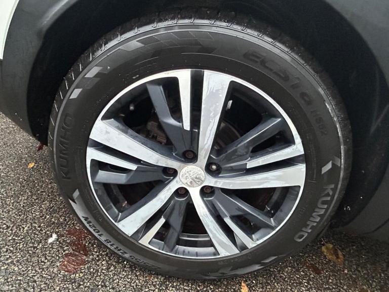 2017 Peugeot 3008 1.2 PureTech GT Line Euro 6 (s/s) 5dr HATCHBACK Petrol Manual