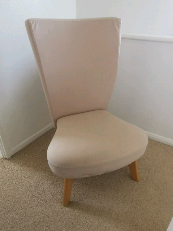 Nursing Chair 