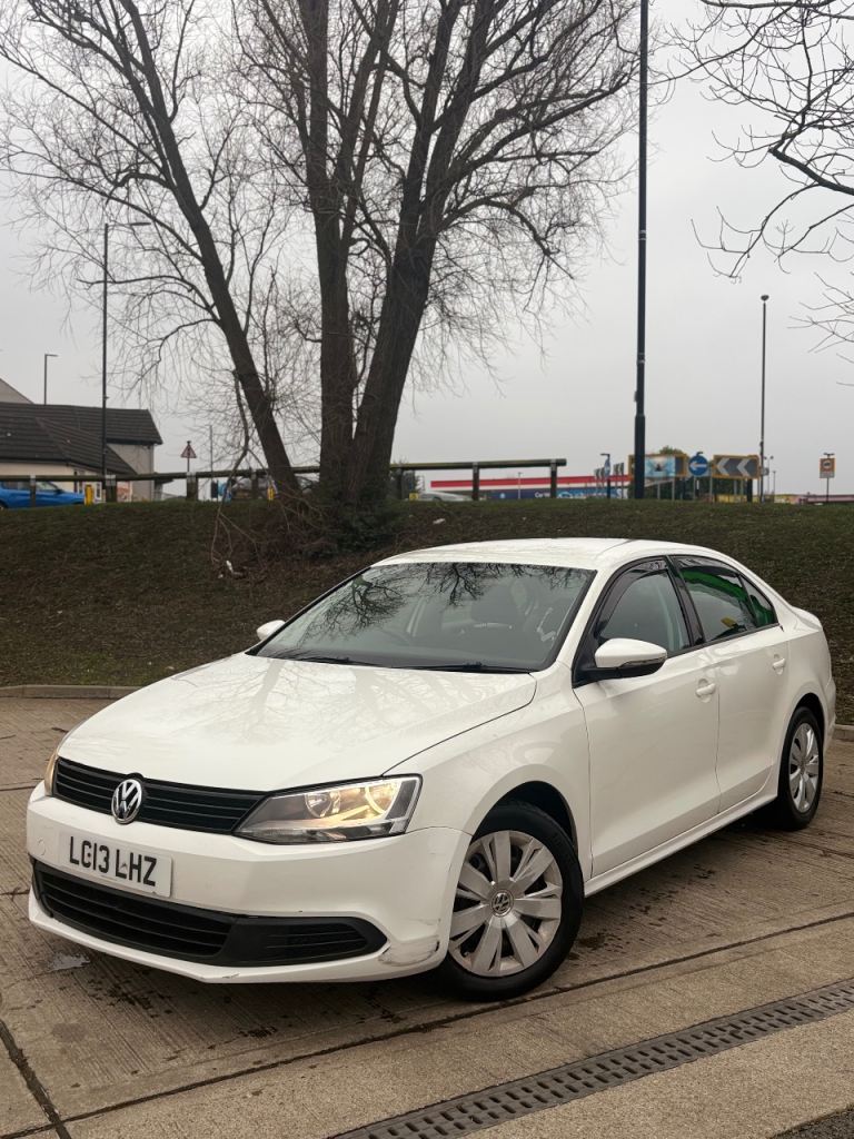 Volkswagen, JETTA, Saloon, 2013, Manual, 1598 (cc), 4 doors