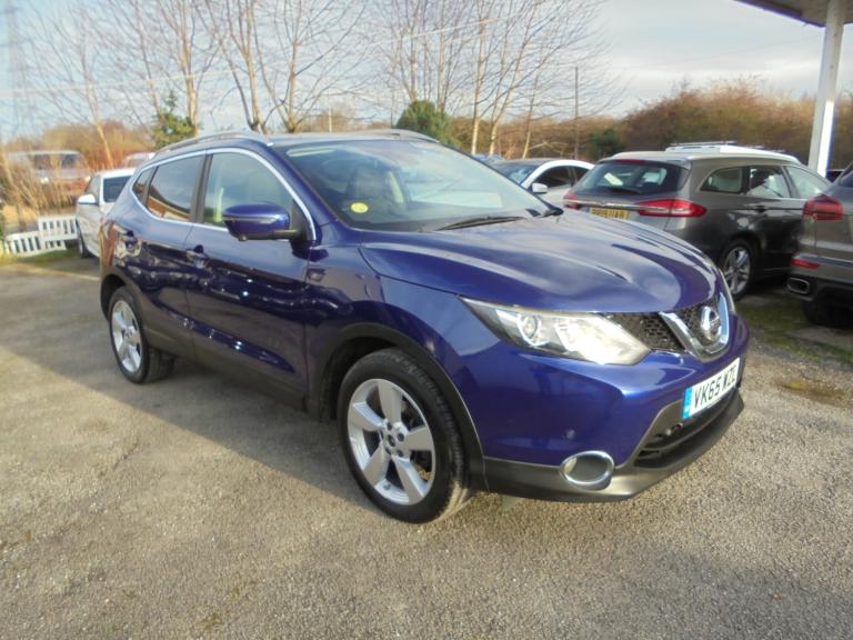 image for 2015 Nissan Qashqai 1.5 dCi N-Tec+ 5dr HATCHBACK Diesel Manual