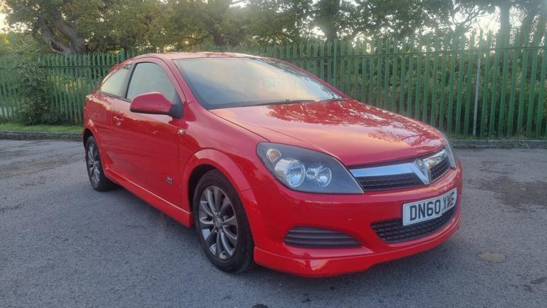 2010 Vauxhall Astra 1.4i 16V Sport 3dr HATCHBACK Petrol Manual