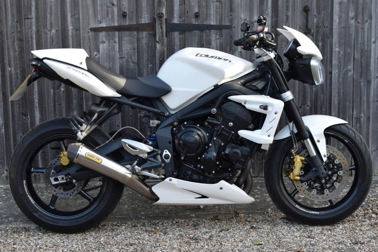 Triumph Street Triple 675 R (10900 miles, Exceptional) 2012 12 Reg *VIDEO*
