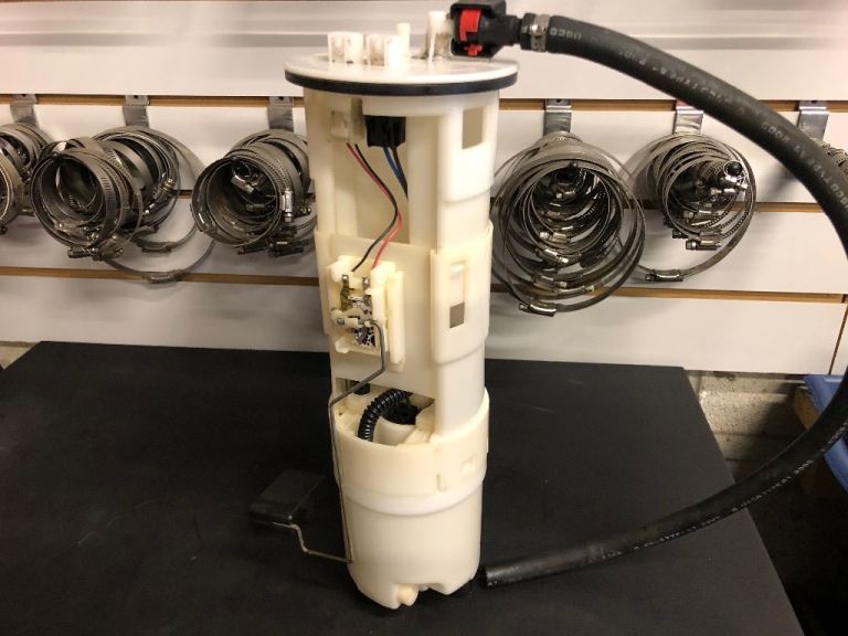 Jetski Yamaha GP1300R Fuel Pump Assembly Jet-Ski