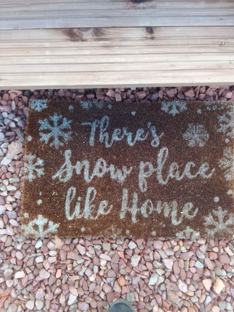 Lovely Modern Large and Spacious 2 bedroom Mobile Home 