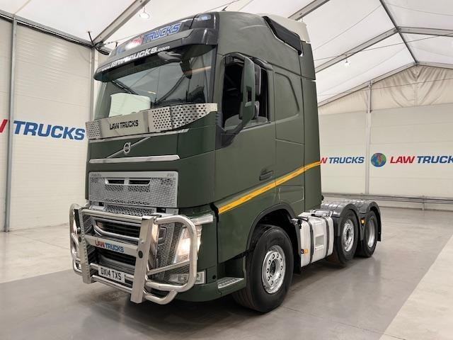 Volvo FH 460 Euro 5 6x2 Tractor Unit Safari Edition