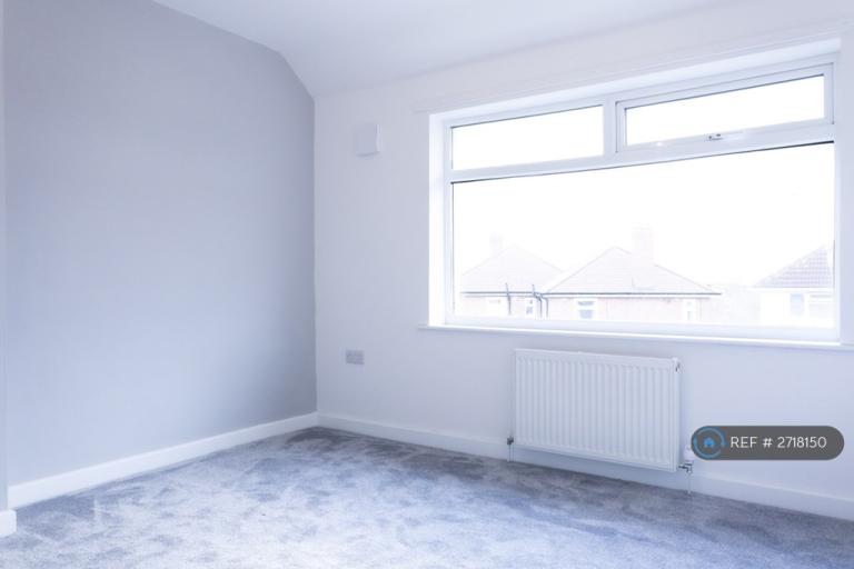 3 bedroom house in Allendale Crescent, Penshaw, Houghton Le Spring, DH4 (3 bed) (#2718150)