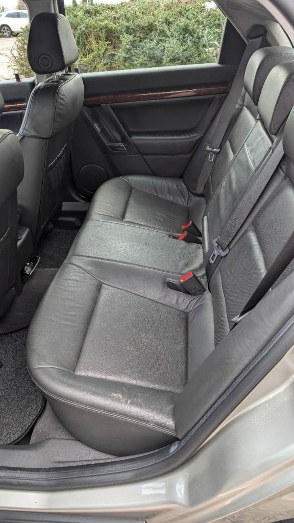 Vauxhall, VECTRA, Hatchback, 2002, Manual, 3175 (cc), 5 doors