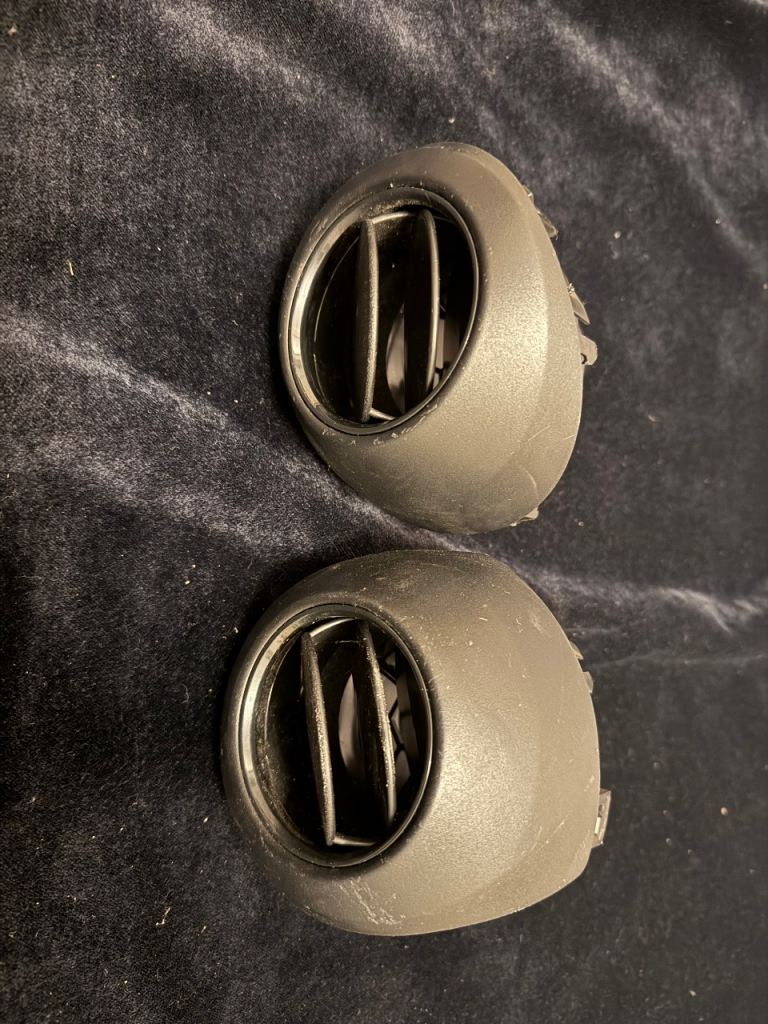 Honda Jazz MK3 2007-2015 Air Vents