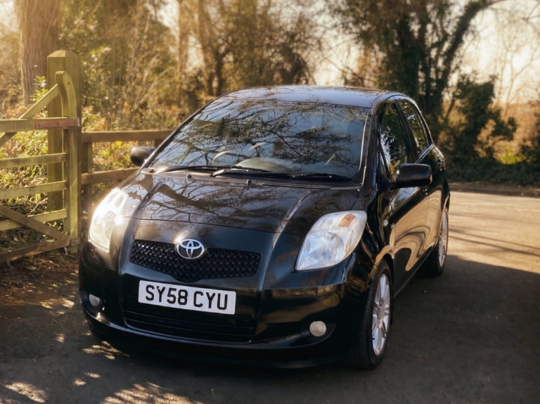 *Beautiful*2008 Toyota Yaris 1.4 D-4D Diesel SR 5dr* Top Spec.*£35 TAX*