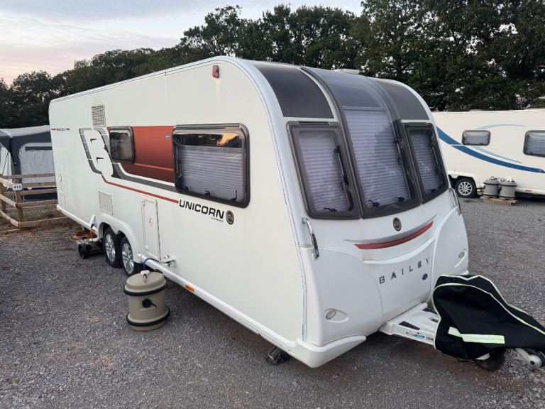 2015 Bailey Unicorn Barcelona S3 – HPC Pitch Available – Full Service History