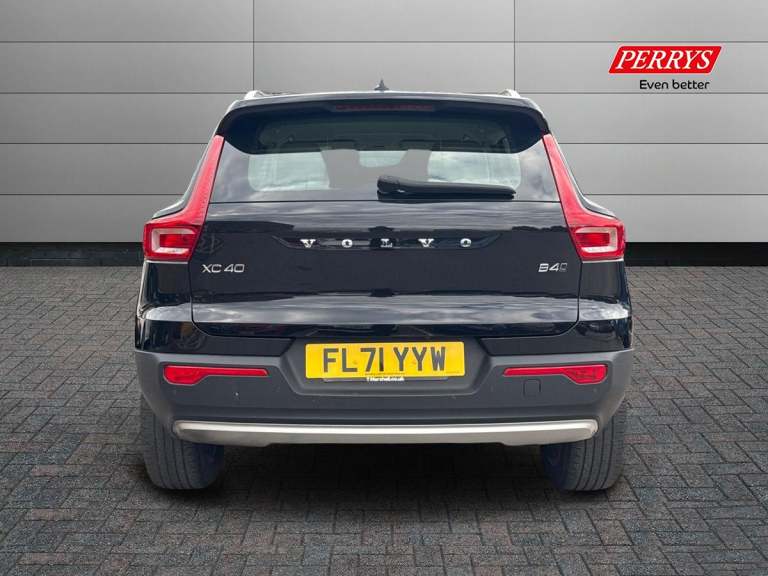2022 Volvo XC40 2.0 B4P Inscription 5dr AWD Auto [7 speed] ESTATE PETROL Automatic