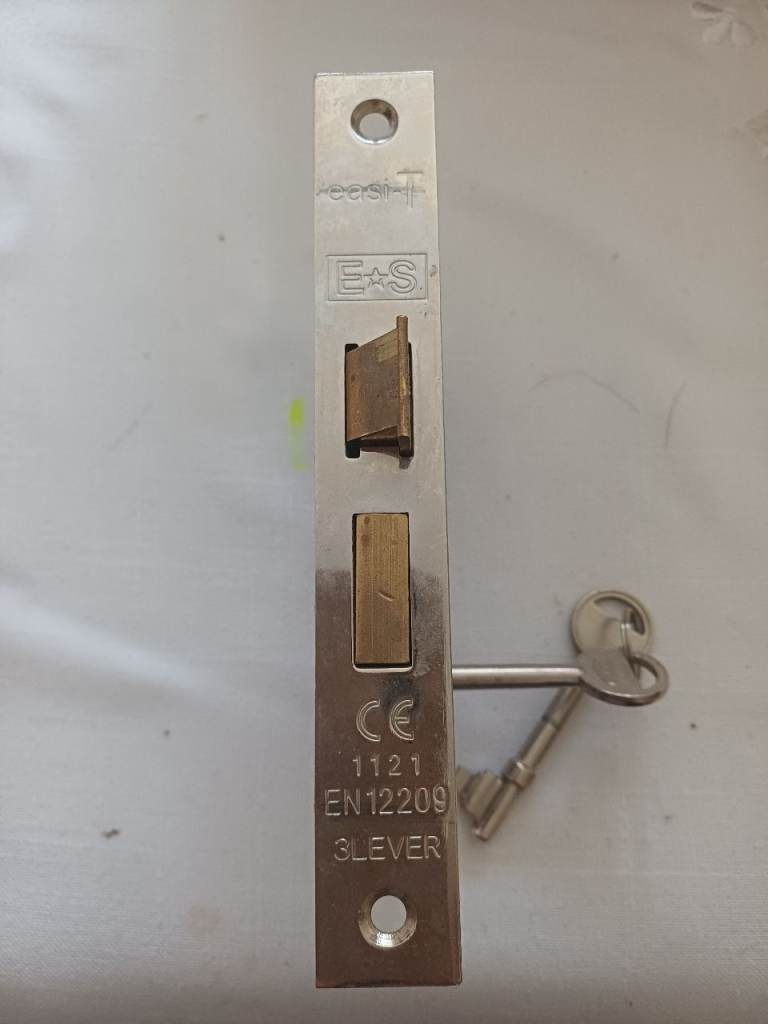 European Easi-T Sash door lock