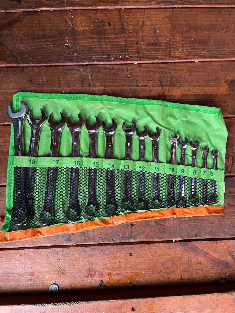 Neilsen combination spanner’s 