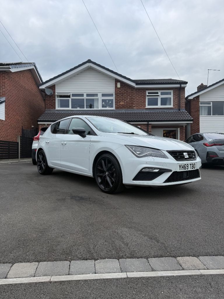 SEAT Leon FR Black Edition 1.5 TSI Evo Manual – 69 Plate – £13,150