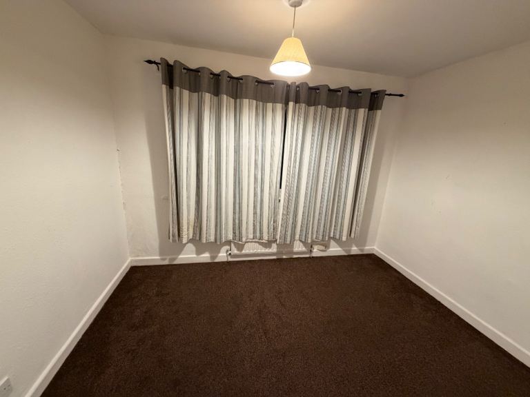  bedroom for rent shared property 