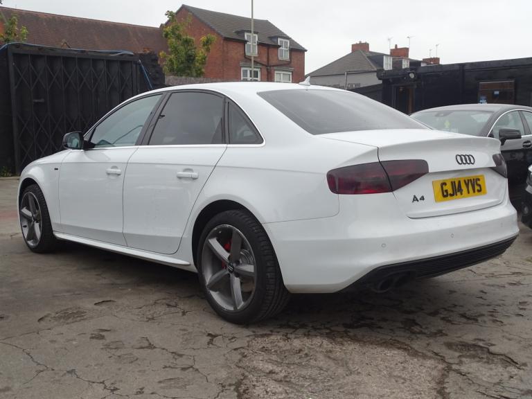 AUDI A4 2.0 TDI S line White Manual Diesel 2014