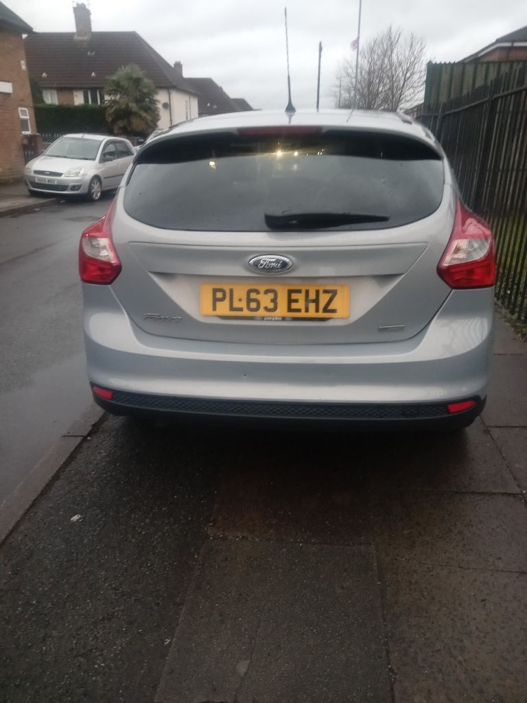 Ford, FOCUS, Hatchback, 2013, Manual, 998 (cc), 5 doors