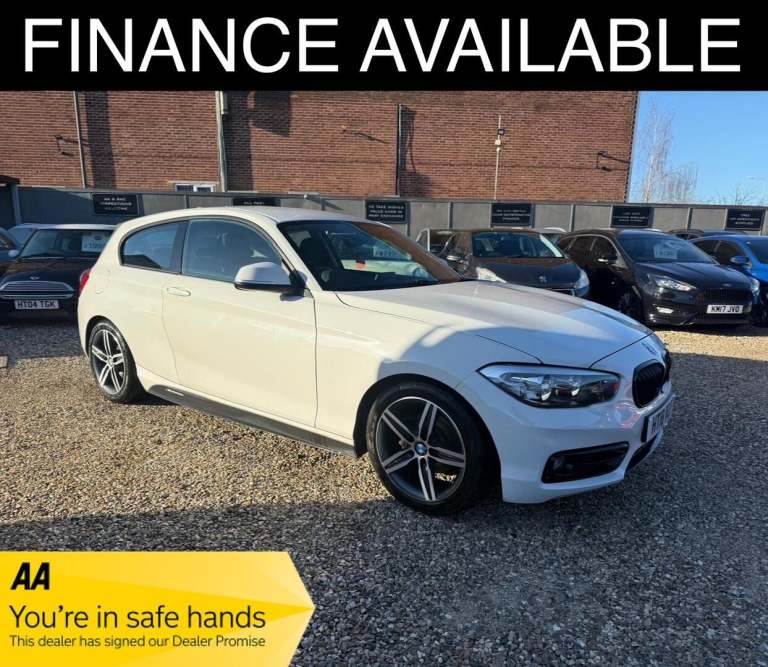 2018 BMW 1 Series 118i [1.5] Sport 3dr [Nav] HATCHBACK PETROL Manual