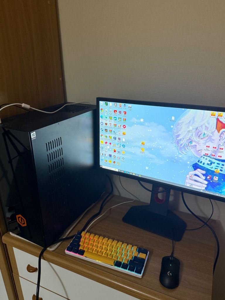 Gaming PC Setup RTX 2080 / i7 / BenQ 240Hz / 16gb RAM Logitech Superlight