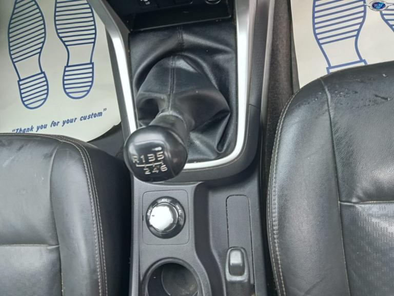 ISUZU D-MAX 2.5 TD Utah Black Manual Diesel 2015