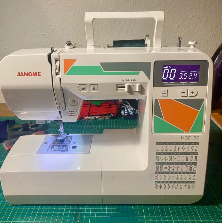 Sewing machine Janome Mod 50