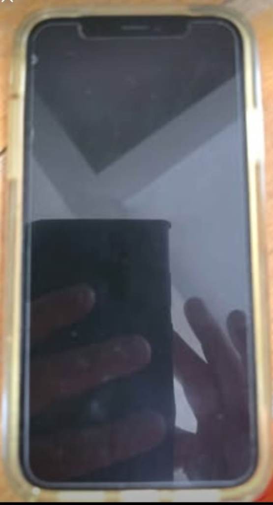 iPhone XR mobile phone.  128Gb
