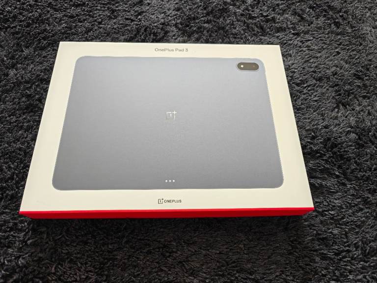 OnePlus pad 3 16GB/512GB model with official keyboard cover