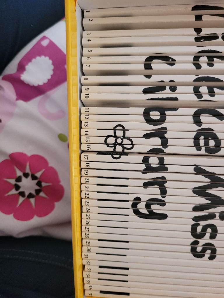 Full box collection Little Miss 37 books