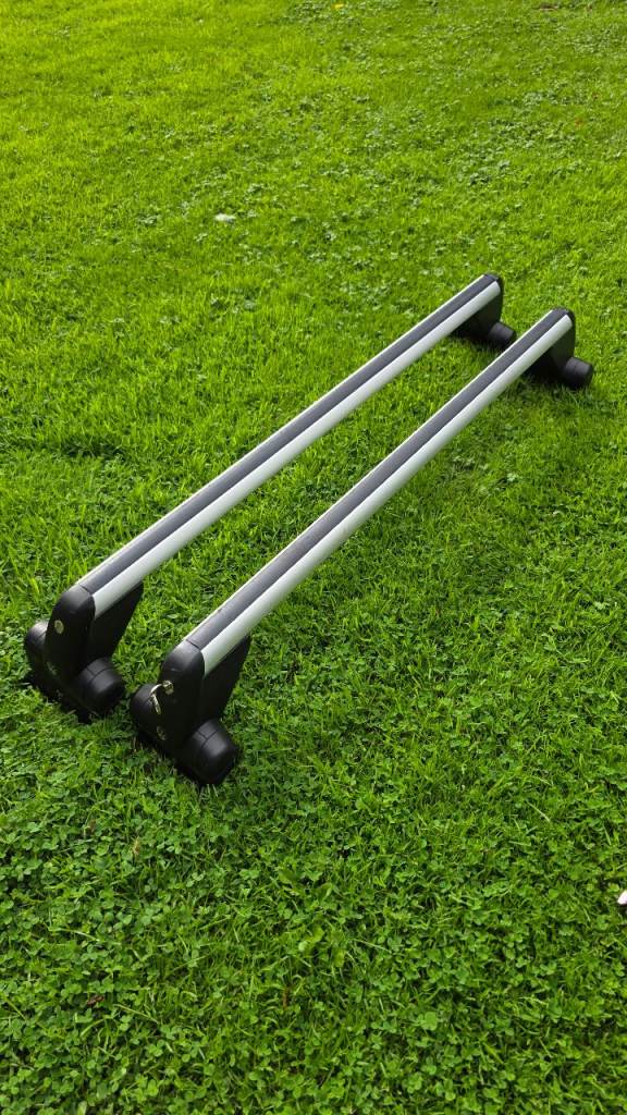 Genuine VW MK4 Golf 5-Door/Bora Roof Bars/Rack – With Key & Rubber Strips