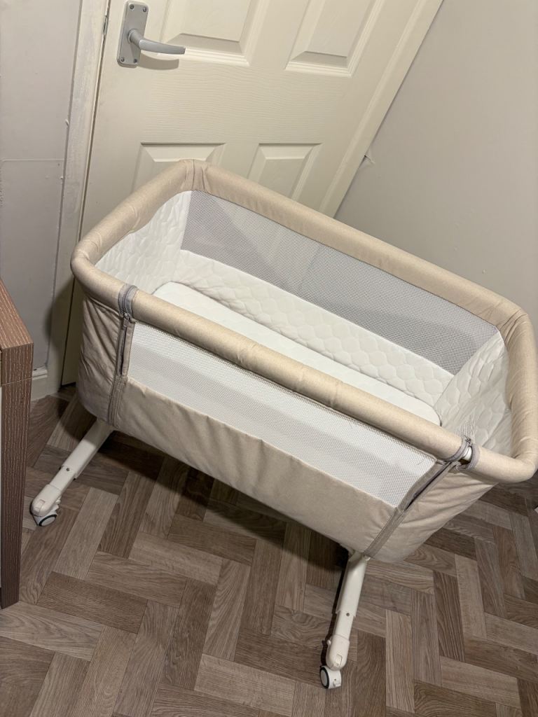 Red Kite Rockabye Bedside Crib - Beige(oatmeal)
