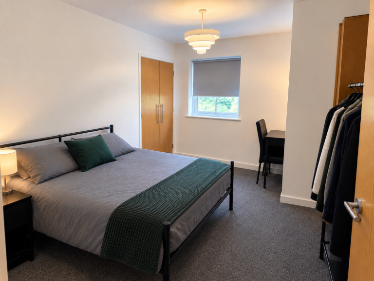 DOUBLE ROOM £600 PCM | ALL BILLS INCLUDED | PARKING | LE2 6BD