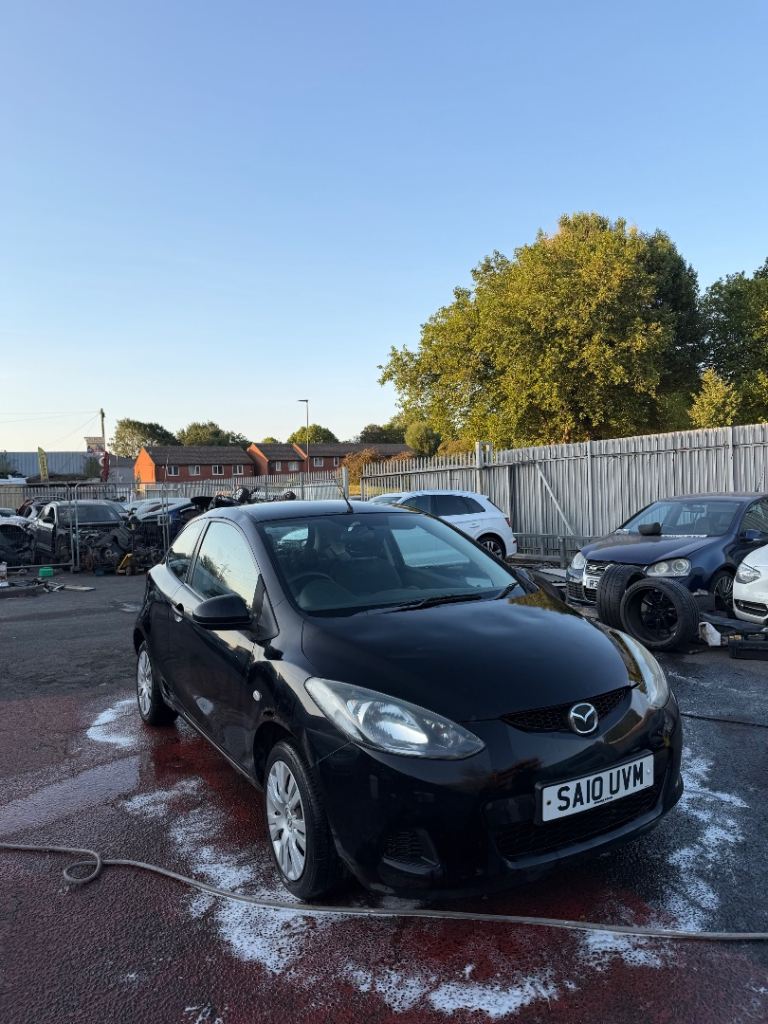Mazda, 2, Hatchback, 2010, Manual, 1349 (cc), 3 doors