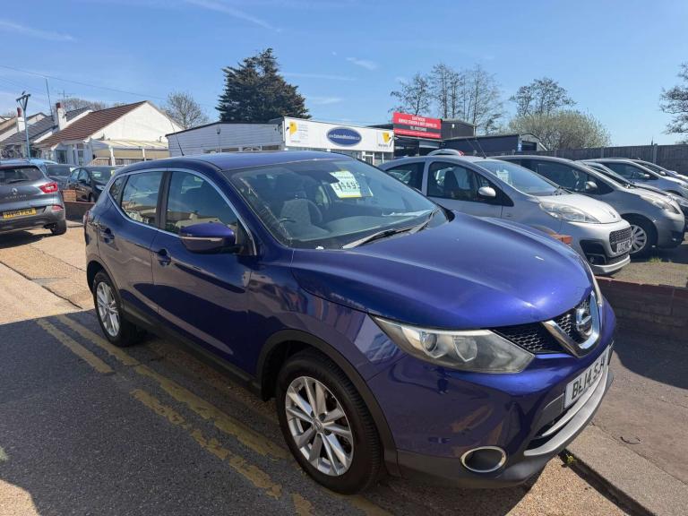 2014 Nissan Qashqai 1.5 Qashqai Acenta Smart Vision dCi 5dr SUV Diesel Manual