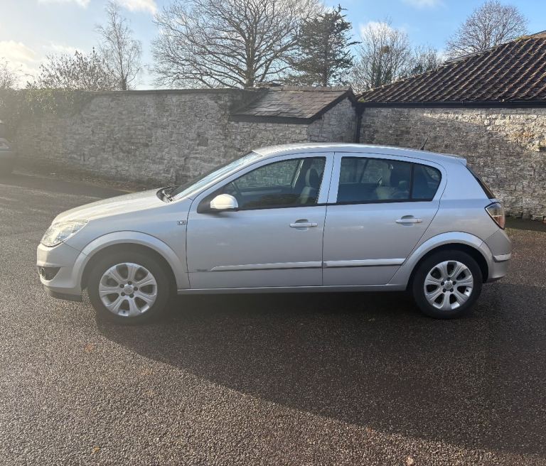 Vauxhall, ASTRA, Hatchback, 2009, Manual, 1364 (cc), 5 doors