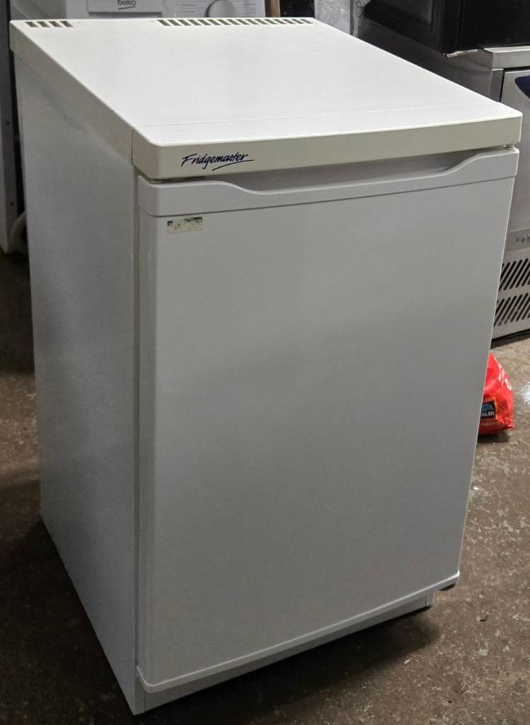 image for Fridgemaster Under counter, Small Fridge Freezer