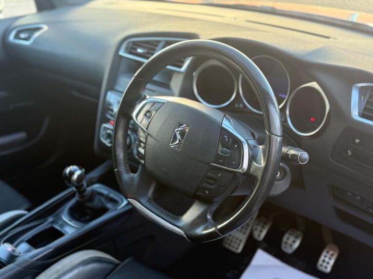 2012 Citroen DS4 1.6 HDi DStyle Euro 5 5dr HATCHBACK Diesel Manual