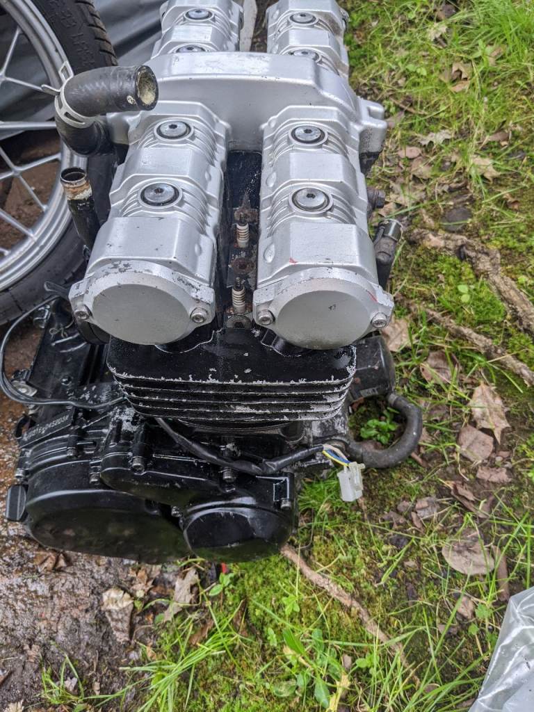 Yamaha Fazer 600 engine