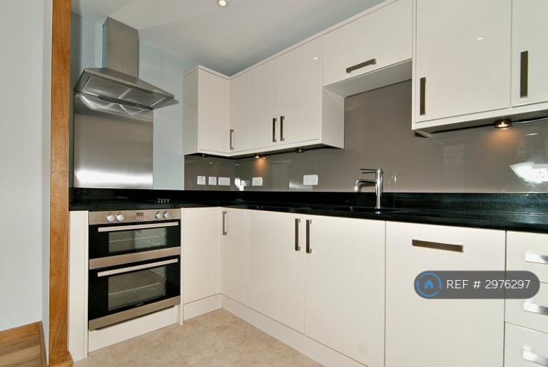 3 bedroom flat in Frederick Street, Brighton, BN1 (3 bed) (#2976297)