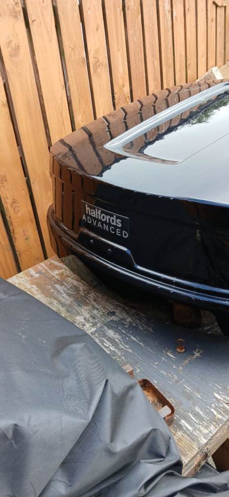 Roofbox and bars eclass merc