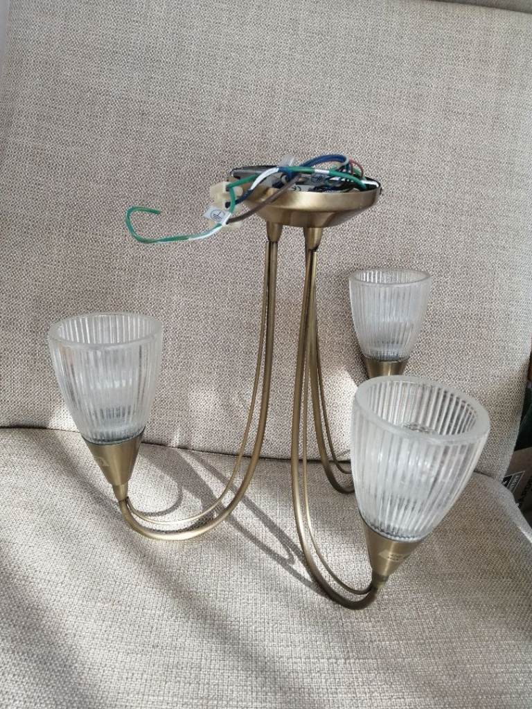   VINTAGE BRASS LIGHT FITTINGS - GLASS ALL INTACT & WORKING ORDER - IDEAL FOR A MAKEOVER