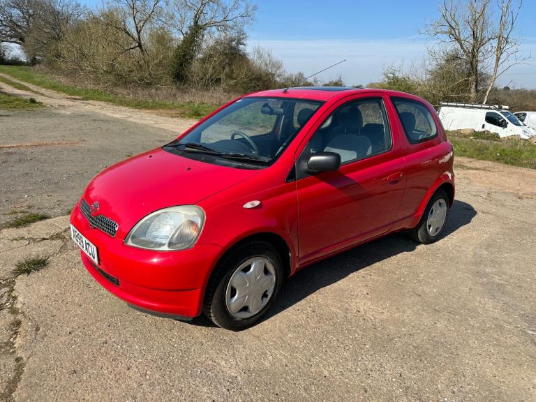 2000 Toyota Yaris 1.3 16v VVTi GLS 3DOOR  AUTOMATIC HATCHBACK Petrol Automatic