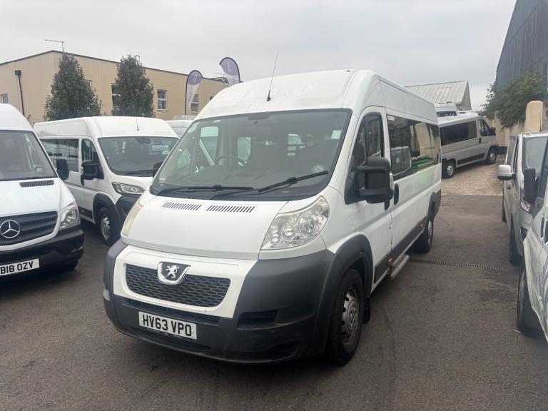 2013 Peugeot Boxer  2.2 HDi 440 Window Van 4dr Diesel Manual FWD L4 H2 (130 bhp) Minibus Diesel M...
